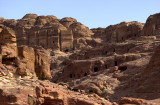 Petra, Tombes sur le chemin du Monastre
