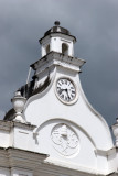 Detalle del Reloj y Decoracion de la Iglesia