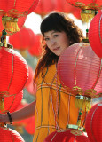 Girl With Lanterns (17 Feb 08)