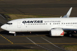 QANTAS BOEING 737 800 SYD RF IMG_8764.jpg