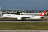 TURKISH AIRLINES BOEING 777 300 IST RF IMG_1703.jpg