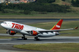 TAM AIRBUS A330 200 GRU RF IMG_4436.jpg