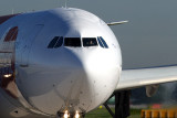 AIRBUS A330 300 MAN RF IMG_1878.jpg