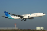 GARUDA INDONESIA AIRBUS A330 300 KIX RF IMG_5475.jpg