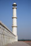 Each minaret is effectively divided into three equal parts by two working balconies that ring the tower.