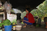 Steaming sticky rice 'khaoniew'
