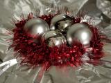 Nest Christmas Balls