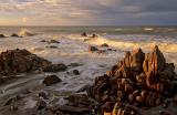 pedras, ondas e mar na praia do  Barro Preto