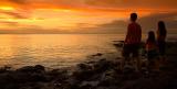 Família contemplando pôr-do-sol volta da jurema3