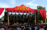 roo09_bandofhorses.jpg