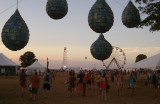 roo09_walk.jpg