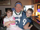 kids_daddy_seahawksWIN.jpg