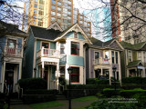 Queen Anne-style Victorian houses (1893-1895)
