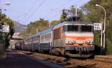 The BB22342 with a special night train to Poitier-Futuroscope, at Boulouris.