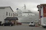 MS Discovery at Honningsvg