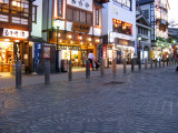 Shops in the early evening around the yubatake.