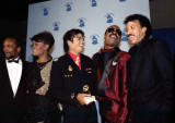 MJ laughing with Stevie, Lionel, Quincy and Dionne