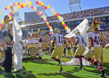 Yellow Jackets enter Bobby Dodd stadium