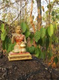 734_s-2942_worship along the road.jpg