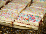 2011-01-24 Prevas cake contest - Hindbærsnitte