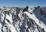 Argonaut (L) & Dragontail Pks, View NE<br> (StuartEnchantments020906-091adj.jpg)