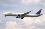 Late afternoon arrival of DL 767-400 in LHR