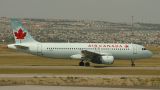 Air Canada A320 in AC's mid-2000 livery