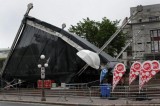 Stage collapse in Quebec City June 29 2009