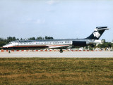 MD87  N204AM