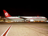 B767-300  5Y-KQW