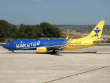 B737-800  D-AHFY