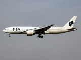 B772  AP-BGJ