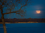Rising moon