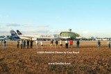 2009 - the annual photographers tour at MIA with Aerogals B757-236 HC-CHC taxiing in the background, photo #1515