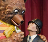 JEFF KOONS<br>Bear and Policeman
