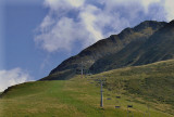 SKI CHAIRLIFT TO THE SUMMIT