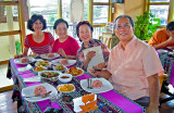 lunch at Omars