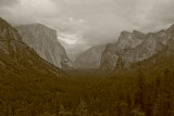 Tunnel View BW