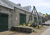 Gun carriage house