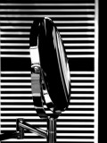 Lines round  - Straight lines  in b&w