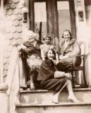 Front: Hilda (Richards mother), L. to R.: Mrs. Small (grandmas friend?), aunt Rosie and grandma Anna (early 1930s )