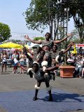 Mapapa African Acrobats (from Kenya)