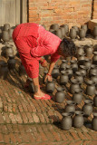Woman in Potters Square Bhaktapur