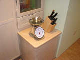 Bills Scale and Knife Block on the Slant Box