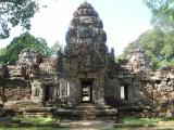 <a href=http://gilkergu.club.fr/Asie/Cambodge/Les_sites_de_Angkor/Mebon_Oriental/Mebon_Oriental1.htm>East Mebon</a>