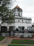 Phra Sumen Fort, then lunch of fresh fruit with muslies and yougart 80B, Banana smoothie with yougart 70B