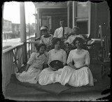 Image from small family collection of 17 glass plates 4x5