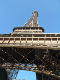 My first shot of la Tour Eiffel