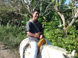 Horse riding in Miraflor