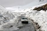 Snow melting on Military Highway